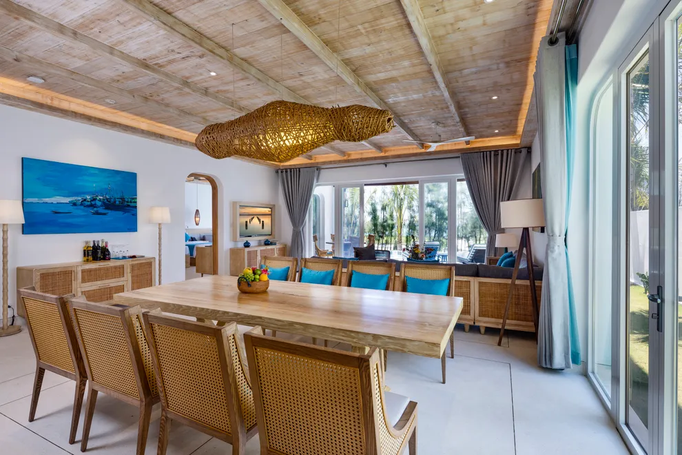Three Bedroom Ocean Pool Villa