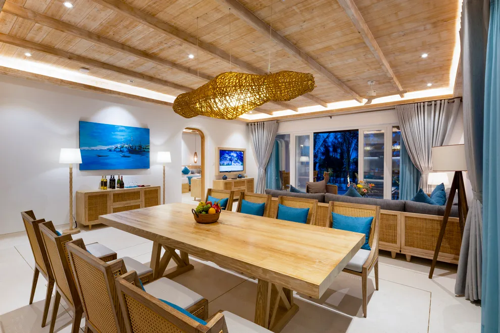 Three Bedroom Ocean Pool Villa