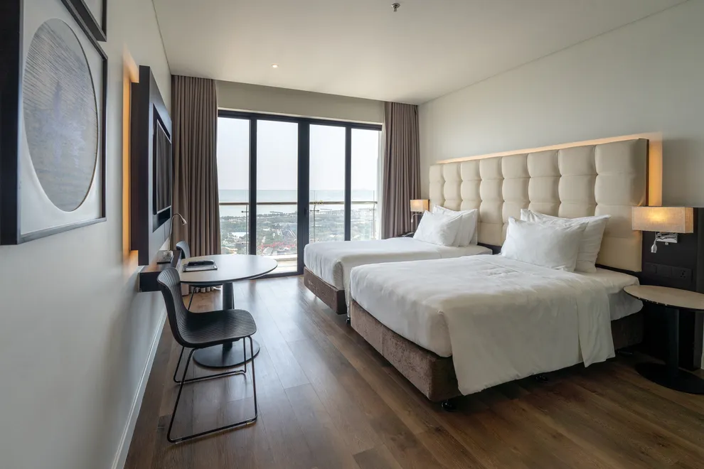 Deluxe Bay View