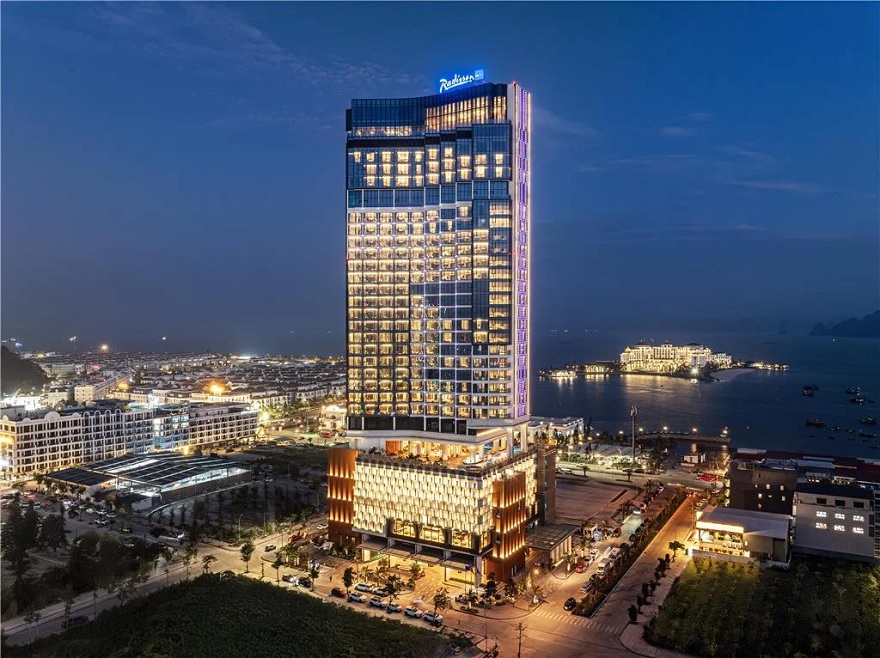 Khách sạn Radisson Blu Hạ Long