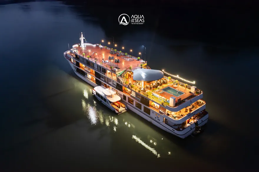 Du thuyền Aqua of the Seas