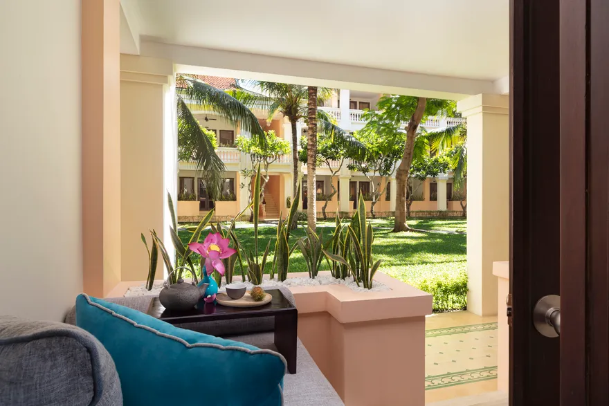 Deluxe Garden Suite