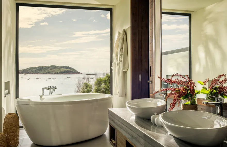 2-BR Ocean View Pool