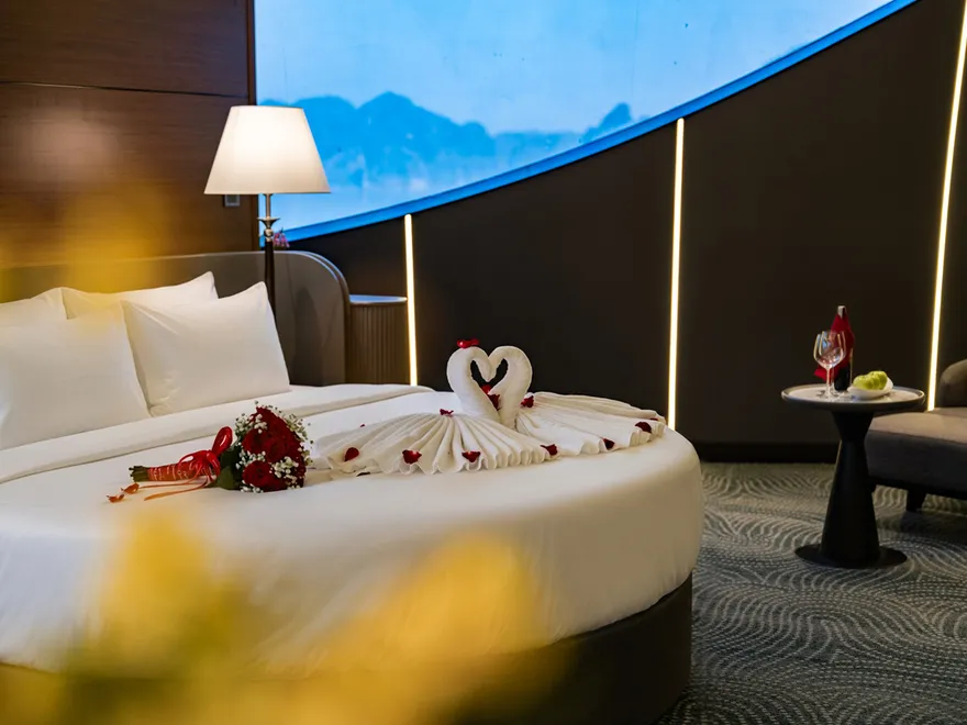Phòng President Suite Sea View with 180° Panoramic View