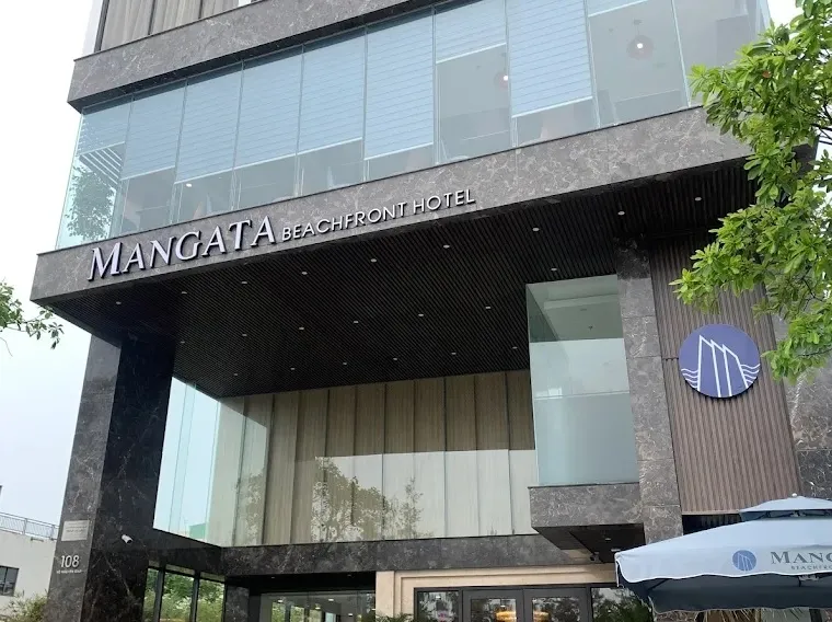 Mangata Beachfront Hotel Đà Nẵng